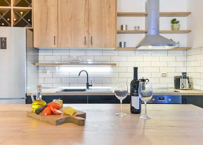 Grandma Mary's * Polaca